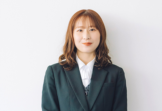 業務課 藏原蘭奈